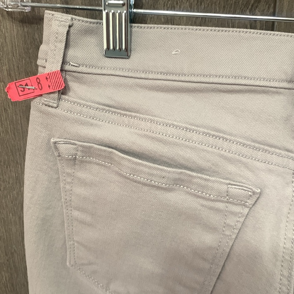 Ann Taylor Loft Outlet Modern Cuffed Crop Gray Denim Capri Jeans Women's Size 2P - Picture 4 of 7